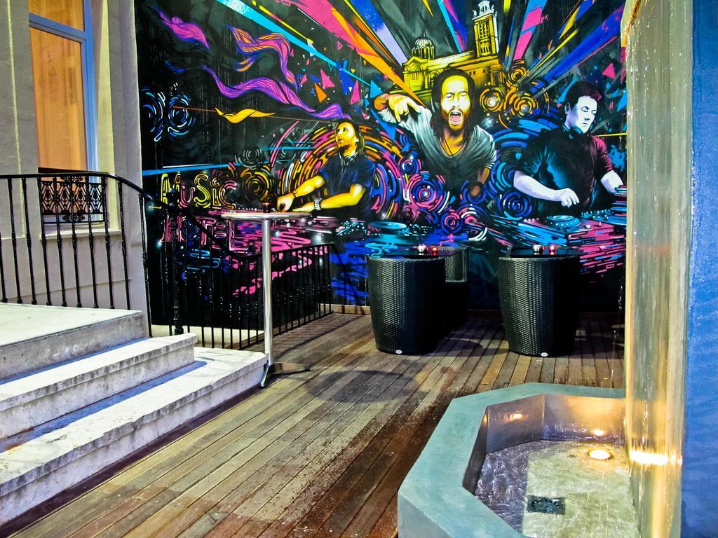 Music Hotel Марсель Экстерьер фото